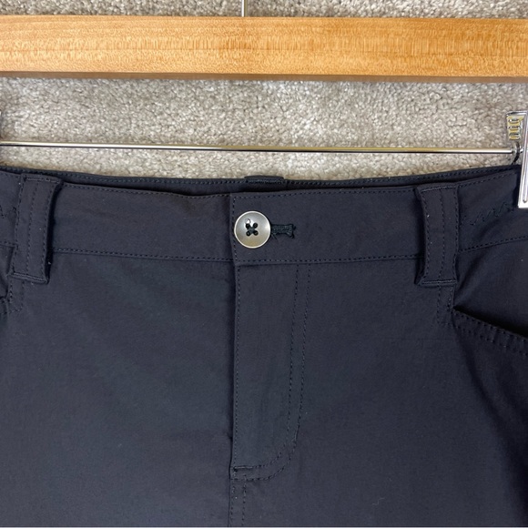 Eddie Bauer Skort Womens 8 Black Front Zip Pockets Lightweight Pencil- 1934* - Picture 4 of 12